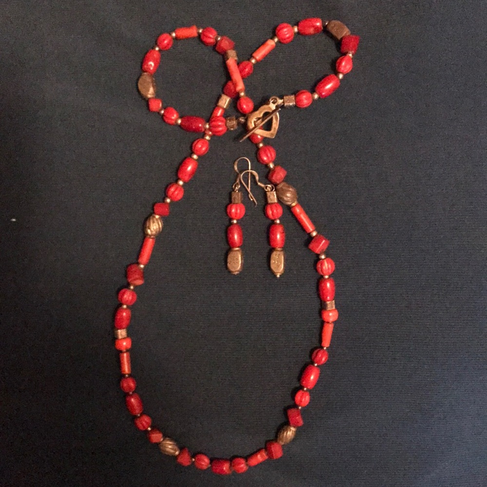Chachal Antique Native Guatemalan SS Coral Necklace